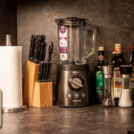 Luxuswohnung Inkl Sauna Nahe Milleniumcity Wina Bagian luar foto